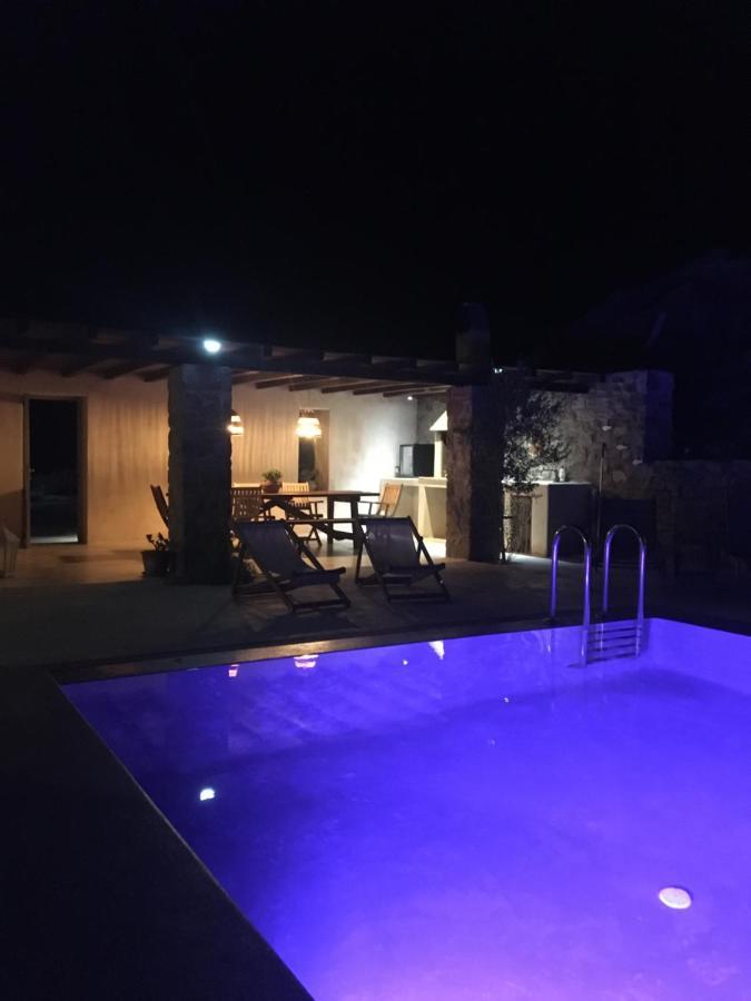 Aviola Mykonos Villa Ftelia  Buitenkant foto